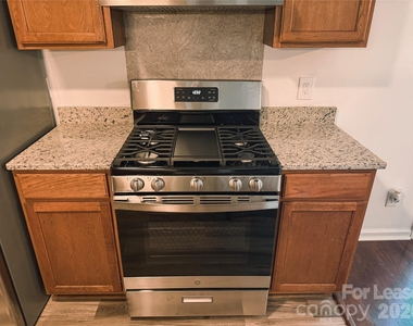 11222 Treebark Drive - Photo Thumbnail 4