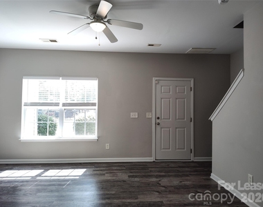8745 Wandering Creek Way - Photo Thumbnail 2