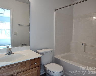 8745 Wandering Creek Way - Photo Thumbnail 19