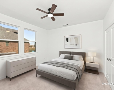 695 Vista Del Lago Drive - Photo Thumbnail 12