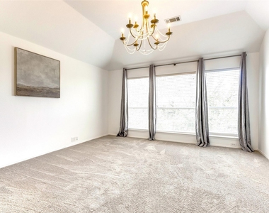 11457 La Cantera Trail - Photo Thumbnail 9