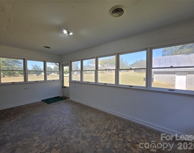9301 Gold Hill Road - Photo Thumbnail 20