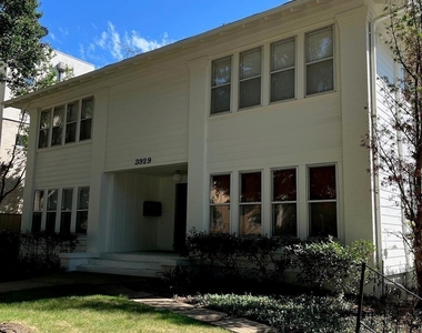 3929 Gilbert Avenue - Photo Thumbnail 11