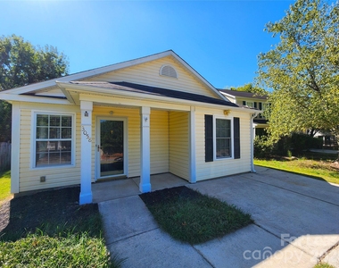 3058 Champion Lane Sw - Photo Thumbnail 16