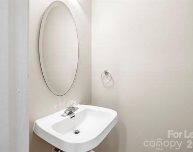 6102 Tesh Court - Photo Thumbnail 23