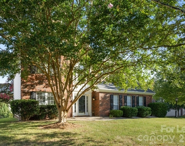 6102 Tesh Court - Photo Thumbnail 32