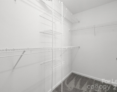 6102 Tesh Court - Photo Thumbnail 21