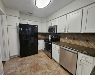 17910 Windflower Way - Photo Thumbnail 7