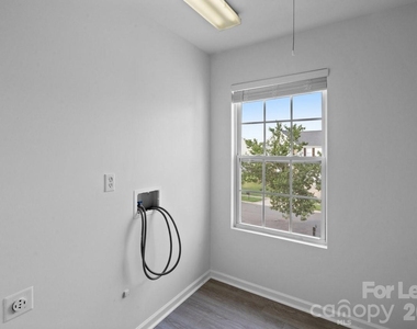 4321 Owls Perch Drive - Photo Thumbnail 24