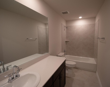 1202 Sweetleaf Street - Photo Thumbnail 28