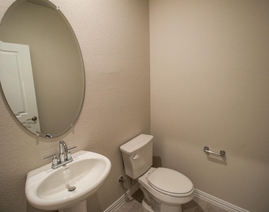 1202 Sweetleaf Street - Photo Thumbnail 5