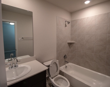 1202 Sweetleaf Street - Photo Thumbnail 24