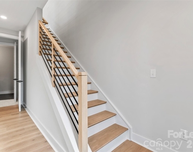 3433 Byrnes Street - Photo Thumbnail 5
