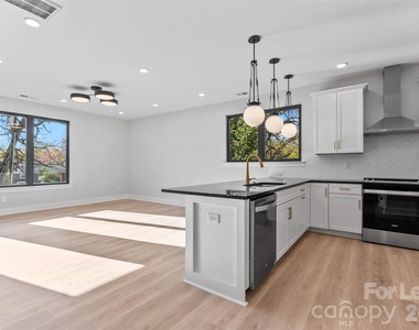3433 Byrnes Street - Photo Thumbnail 2