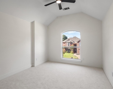 2706 Summerwood Court - Photo Thumbnail 35