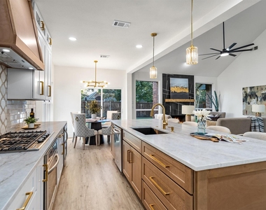 2706 Summerwood Court - Photo Thumbnail 23