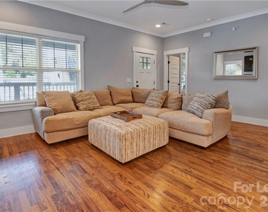 1416 Parkwood Avenue - Photo Thumbnail 7