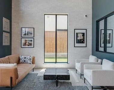 2232 Empire Central Drive - Photo Thumbnail 4