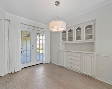 16353 Lauder Lane - Photo Thumbnail 22