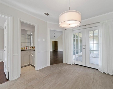 16353 Lauder Lane - Photo Thumbnail 23