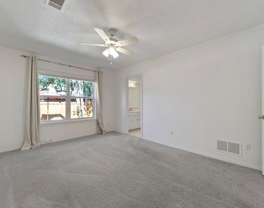 16353 Lauder Lane - Photo Thumbnail 39