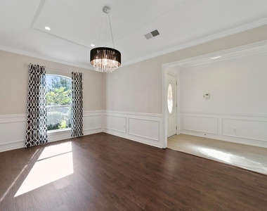 16353 Lauder Lane - Photo Thumbnail 18