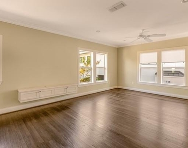 4009 Prescott Avenue - Photo Thumbnail 18