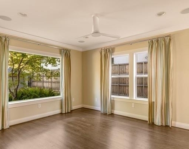 4009 Prescott Avenue - Photo Thumbnail 15