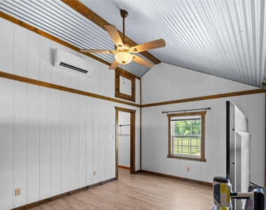 1001 County Road 1350 - Photo Thumbnail 9