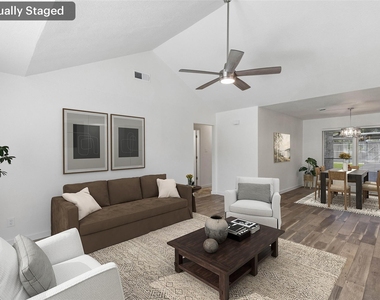3307 Foxboro Drive - Photo Thumbnail 5