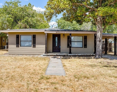 913 Jameson Street - Photo Thumbnail 15