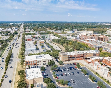 163 Summit Avenue - Photo Thumbnail 32