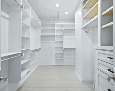 163 Summit Avenue - Photo Thumbnail 20