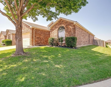 1136 Roping Reins Way - Photo Thumbnail 1