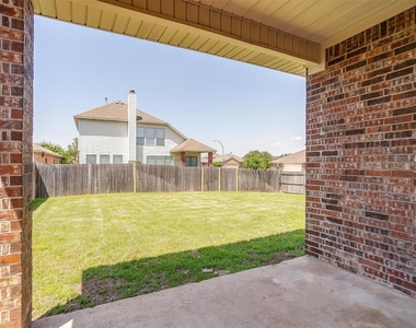1136 Roping Reins Way - Photo Thumbnail 22