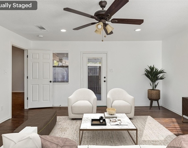 921 Harvest Glen Drive - Photo Thumbnail 15