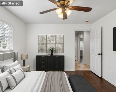 921 Harvest Glen Drive - Photo Thumbnail 22
