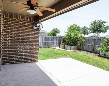239 Oxford Drive - Photo Thumbnail 30