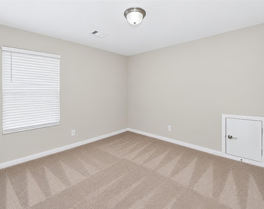 2148 Bellatrix Drive - Photo Thumbnail 32