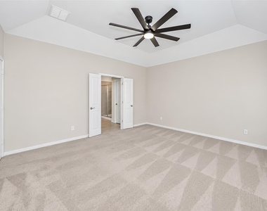 2148 Bellatrix Drive - Photo Thumbnail 16