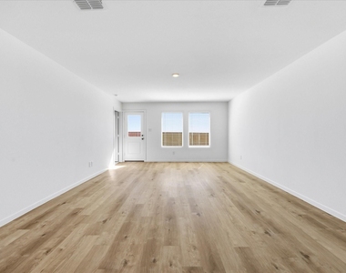 1816 Sanderling Street - Photo Thumbnail 15