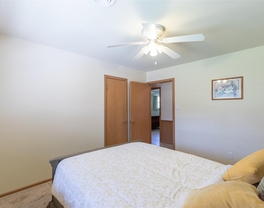 2609 Madison Avenue - Photo Thumbnail 16
