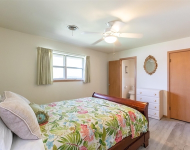 2609 Madison Avenue - Photo Thumbnail 10