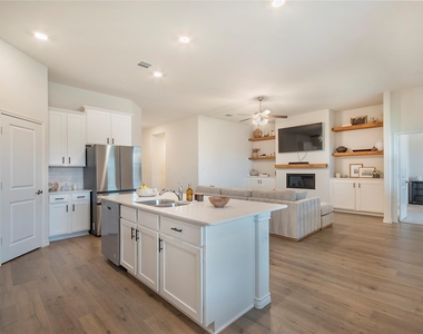 3102 Moccasin Lane - Photo Thumbnail 23