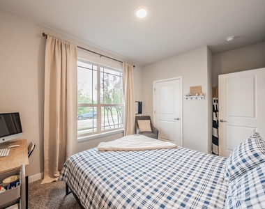 737 Blackhorse Trail - Photo Thumbnail 5