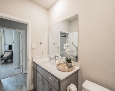 737 Blackhorse Trail - Photo Thumbnail 11