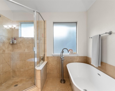5639 Ellsworth Avenue - Photo Thumbnail 19