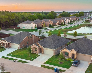 3312 Swift Fox Way - Photo Thumbnail 38