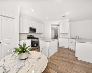 3312 Swift Fox Way - Photo Thumbnail 20