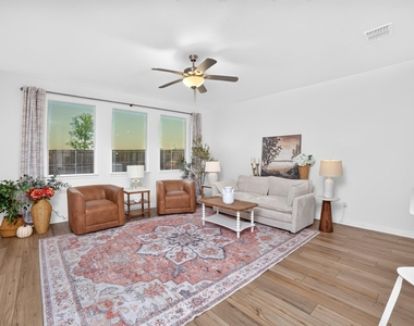3312 Swift Fox Way - Photo Thumbnail 6